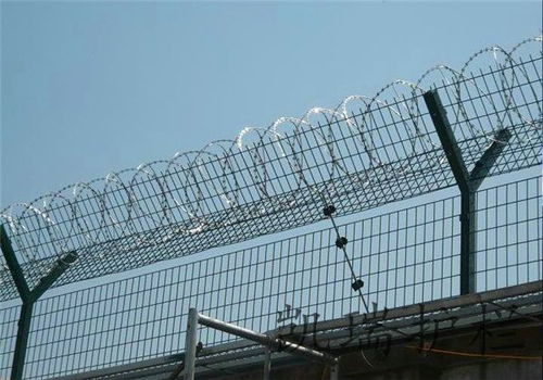 供應大連邊框護欄網,框架組裝護欄